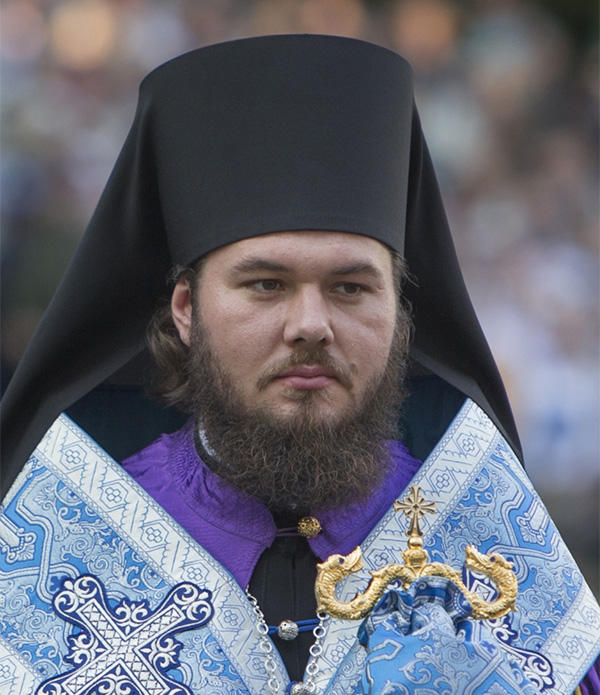 Епископ Леонид получил титул 